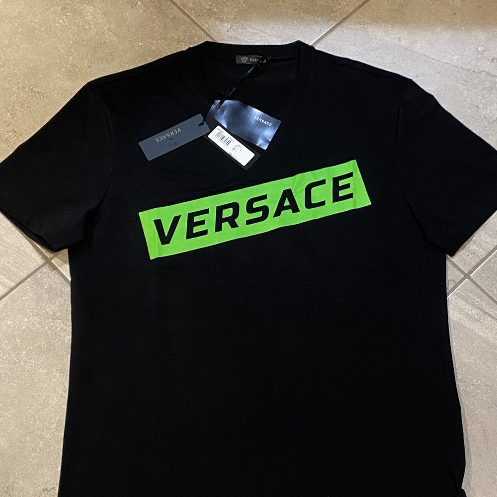 New Versace T-Shirt Black Green Box Logo SS 2019 L